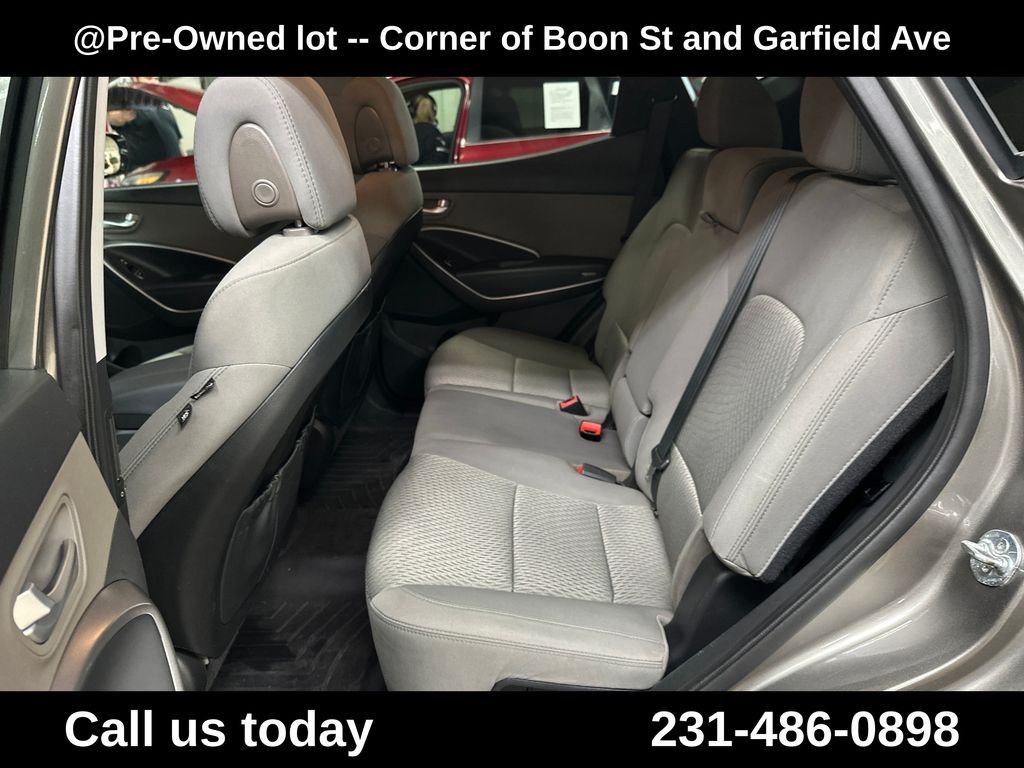 Used 2014 Gray Hyundai Base image 21