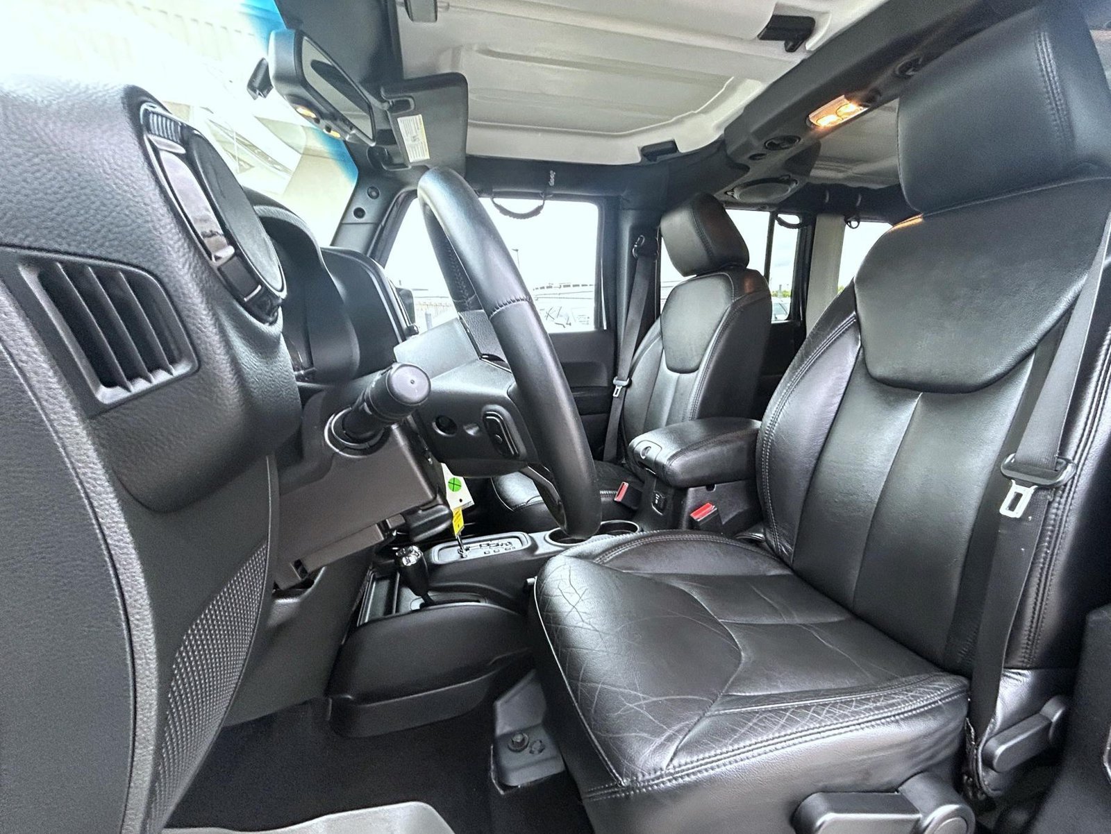 Used 2014 Black Jeep Unlimited Altitude image 16