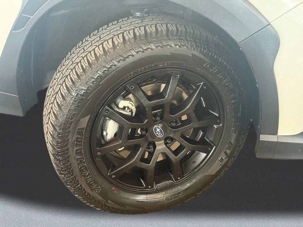 Used 2025 White Subaru Limited image 19