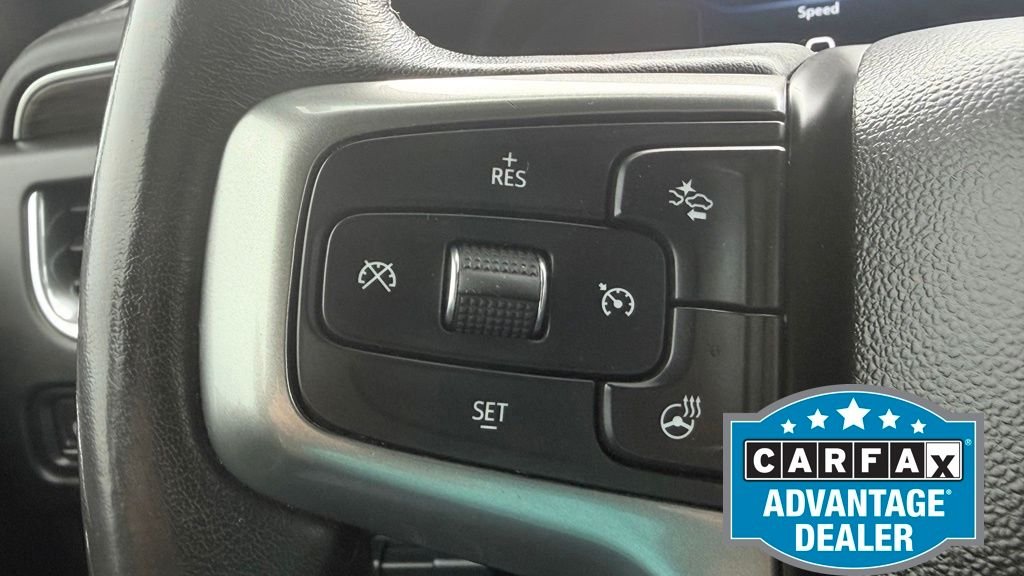 Used 2022 Black Chevrolet Z71 image 24