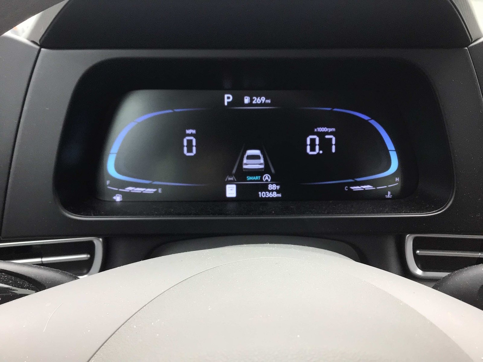 Used 2024 Serenity White Hyundai SE image 10