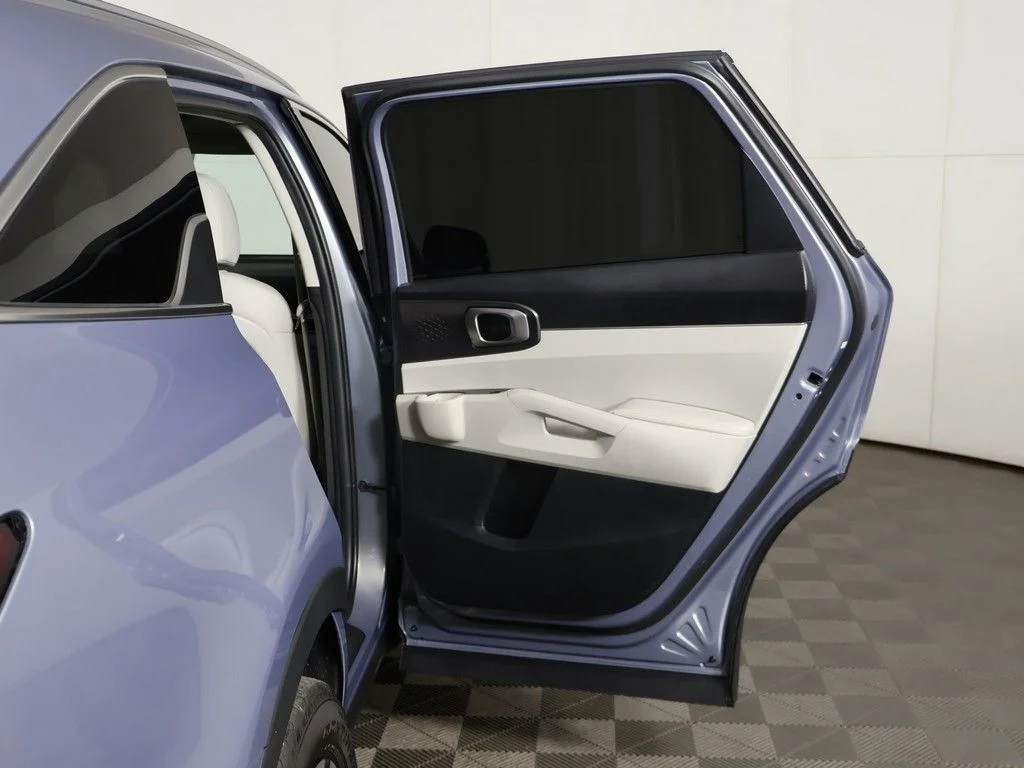 Used 2025 Silver Kia S image 25