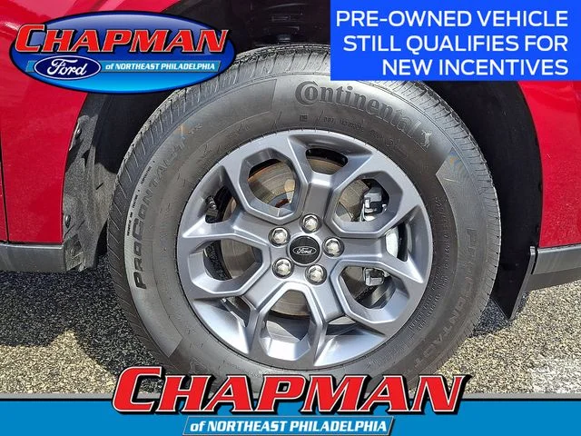 New 2026 Ruby Red Metallic Tinted Clearcoat Ford XLT image 8