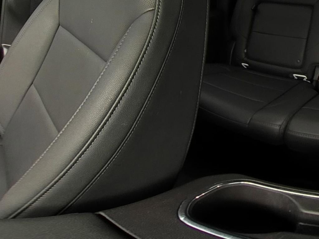 2024 Chevrolet Silverado 1500 LTZ - Photo 15