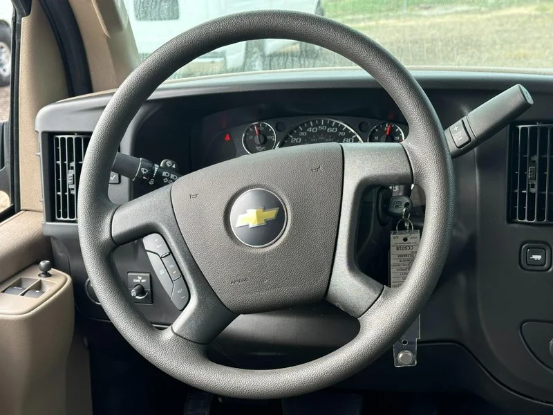 New 2025 Summit White Chevrolet RWD 3500 155" image 6