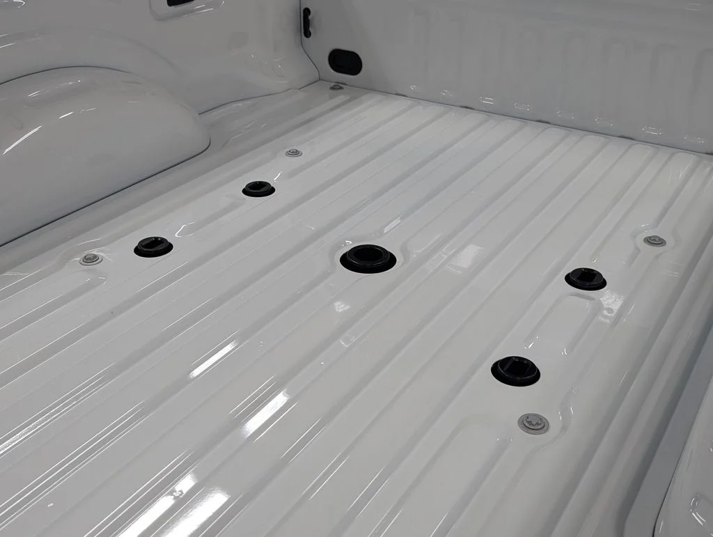 New 2026 Star White Metallic Tri-Coat Ford F-250® Lariat® image 31