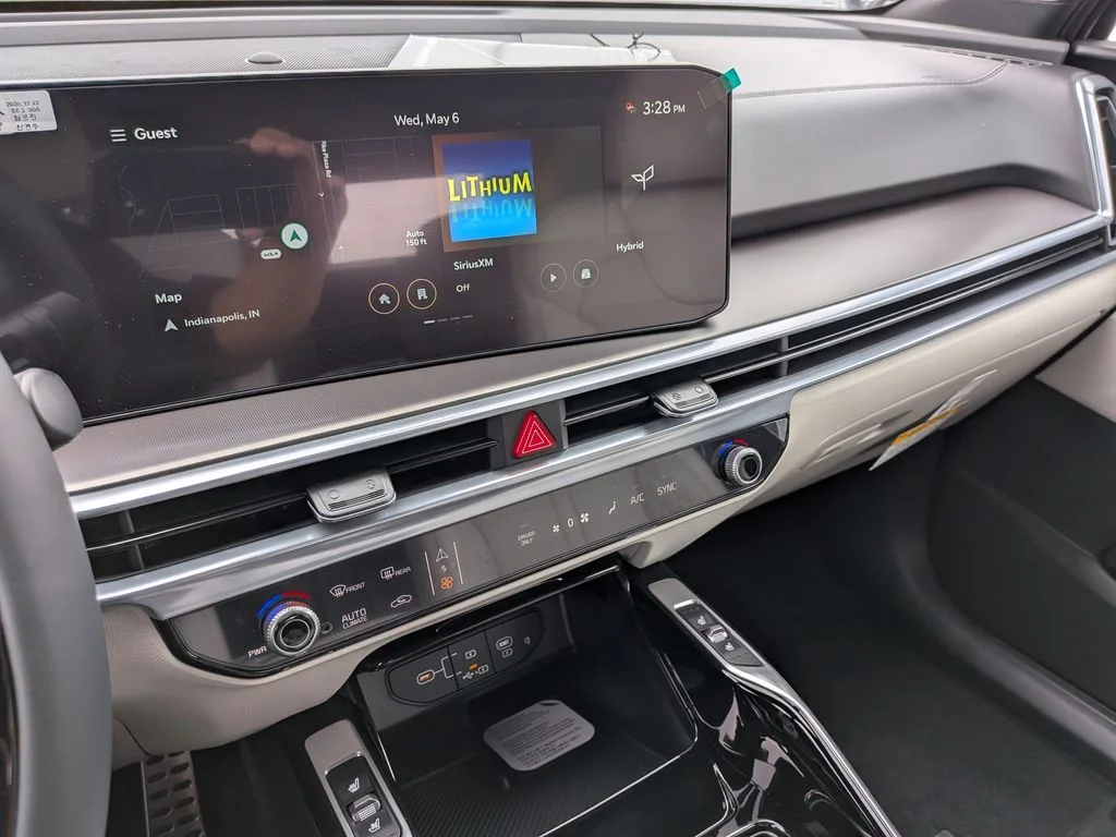 New 2026 Snow White Pearl Kia X-Line SX Prestige image 17