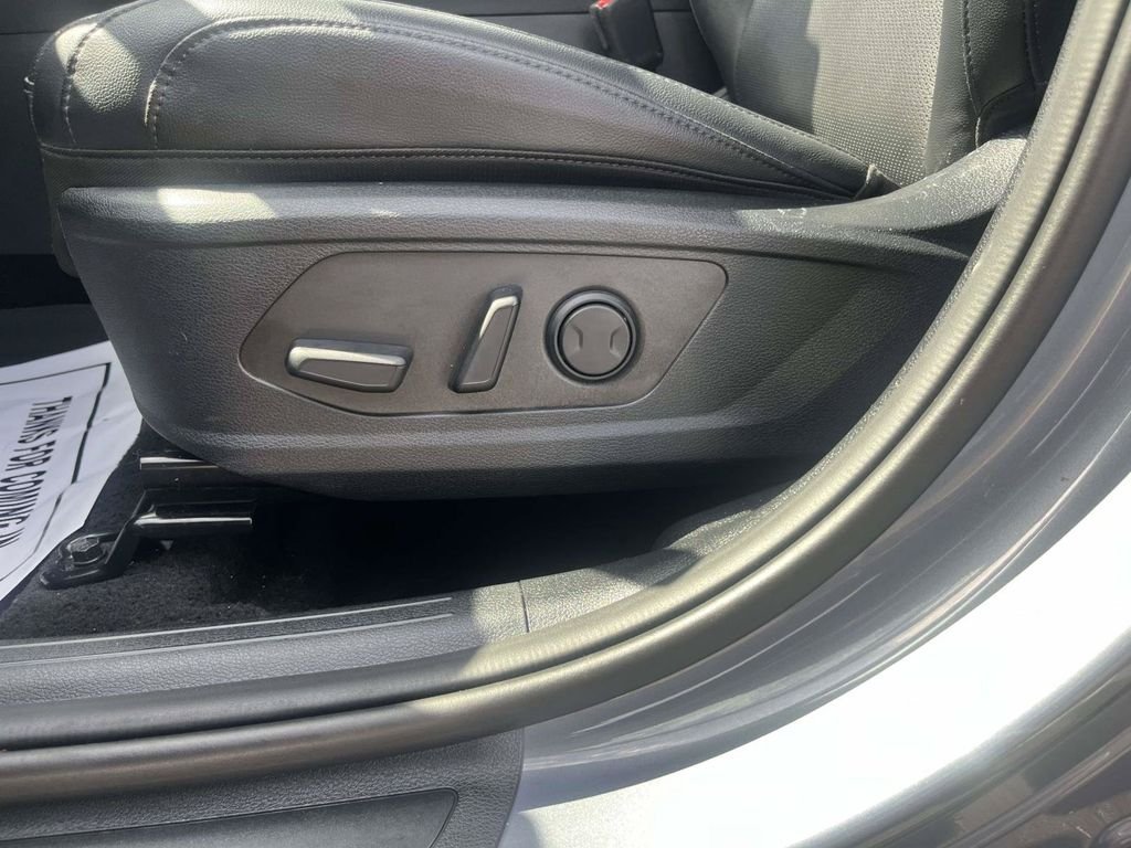 Used 2025 Silver Kia EX image 15