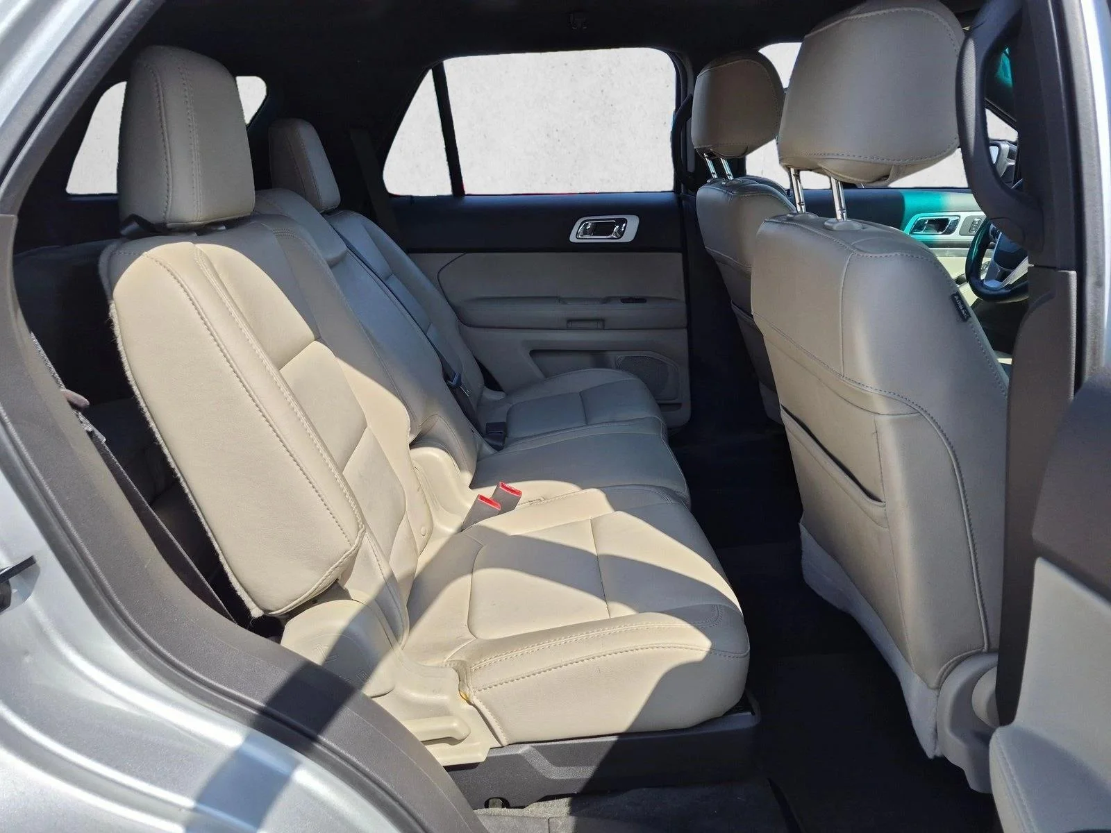 Used 2015 Ingot Silver Metallic Ford XLT image 17
