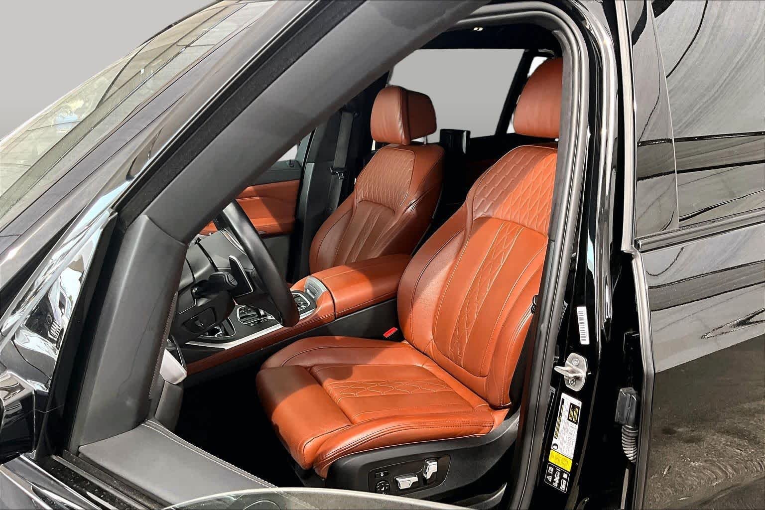 Pre-Owned 2022 BMW X7 M50i M50i