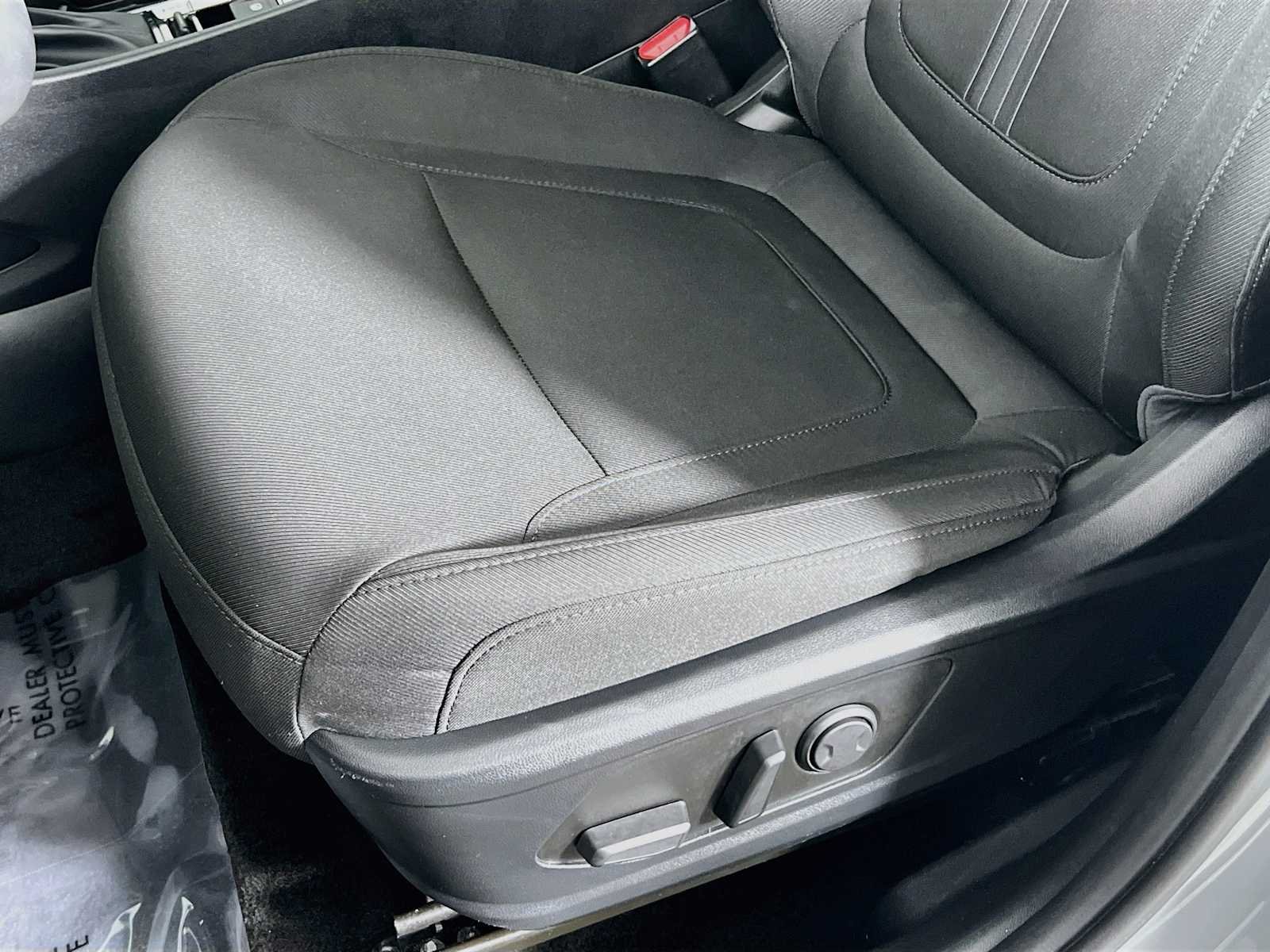 Used 2024 Hampton Gray Hyundai SEL image 19