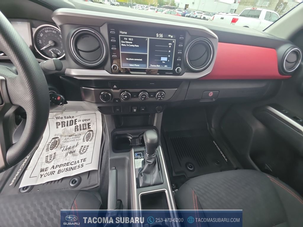 Used 2020 Red Toyota SR5 image 15