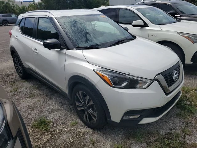 2018 Nissan Kicks 1.6 SR's photo