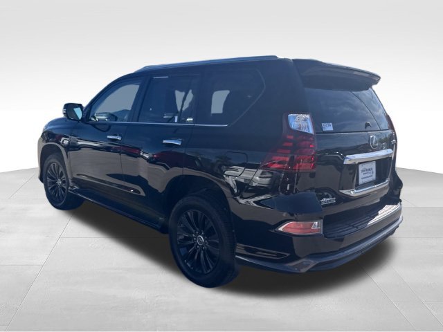 Used 2022 Black Lexus 460 image 3