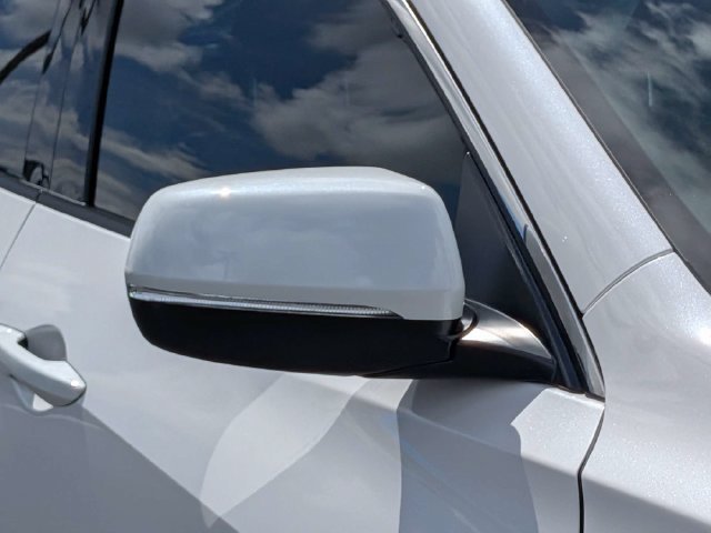Certified Used 2024 Platinum White Pearl Acura Technology Package image 9