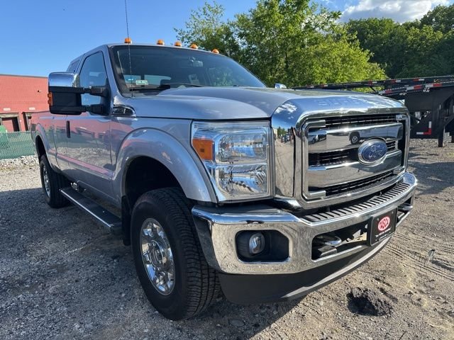 2016 Ford F-350 XLT 4x4 SuperCab 6-1/2' Box SRW's photo