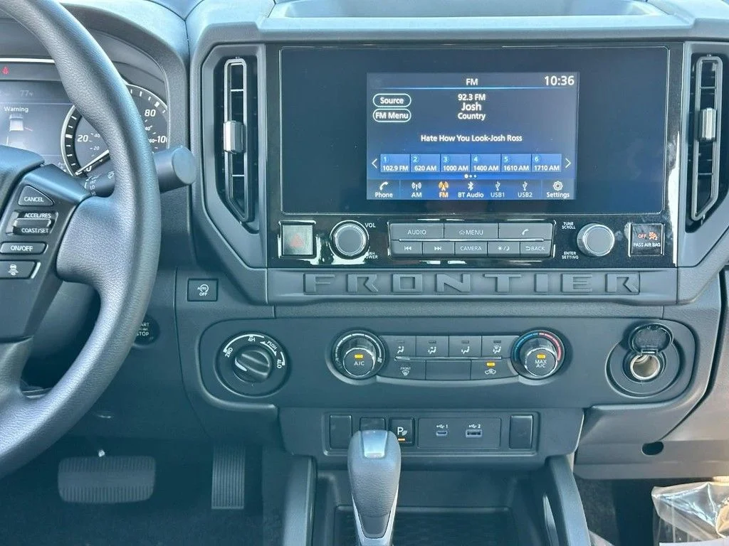 New 2026 Glacier White Nissan Crew Cab S image 7