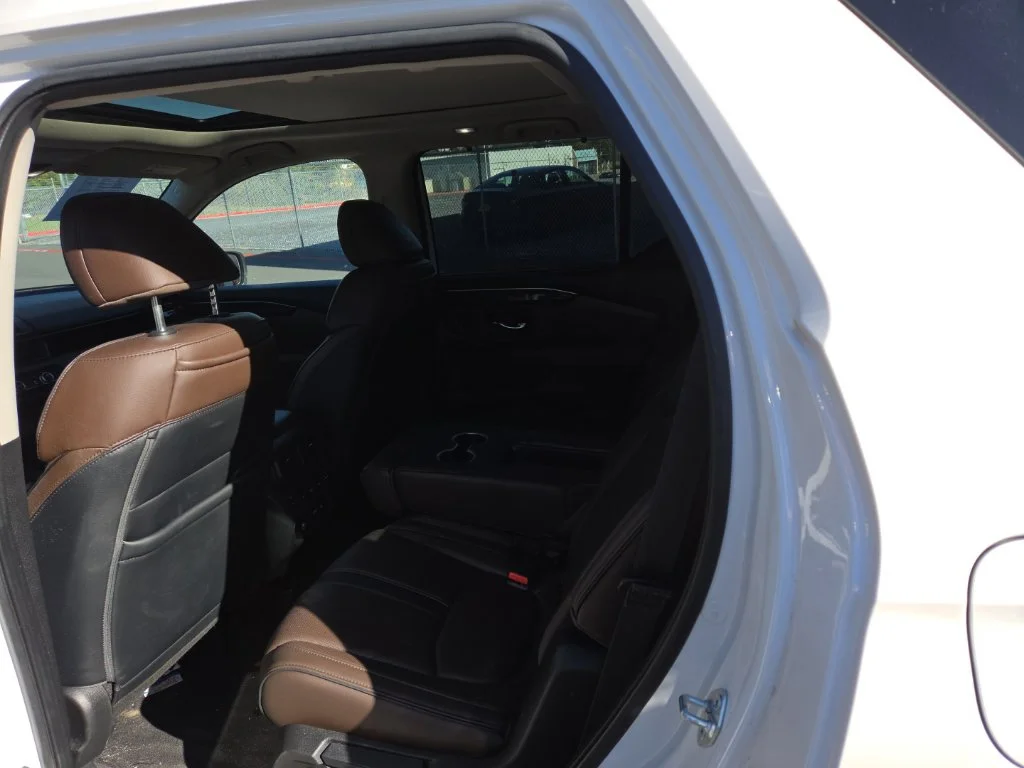 Used 2023 White Honda Elite image 14