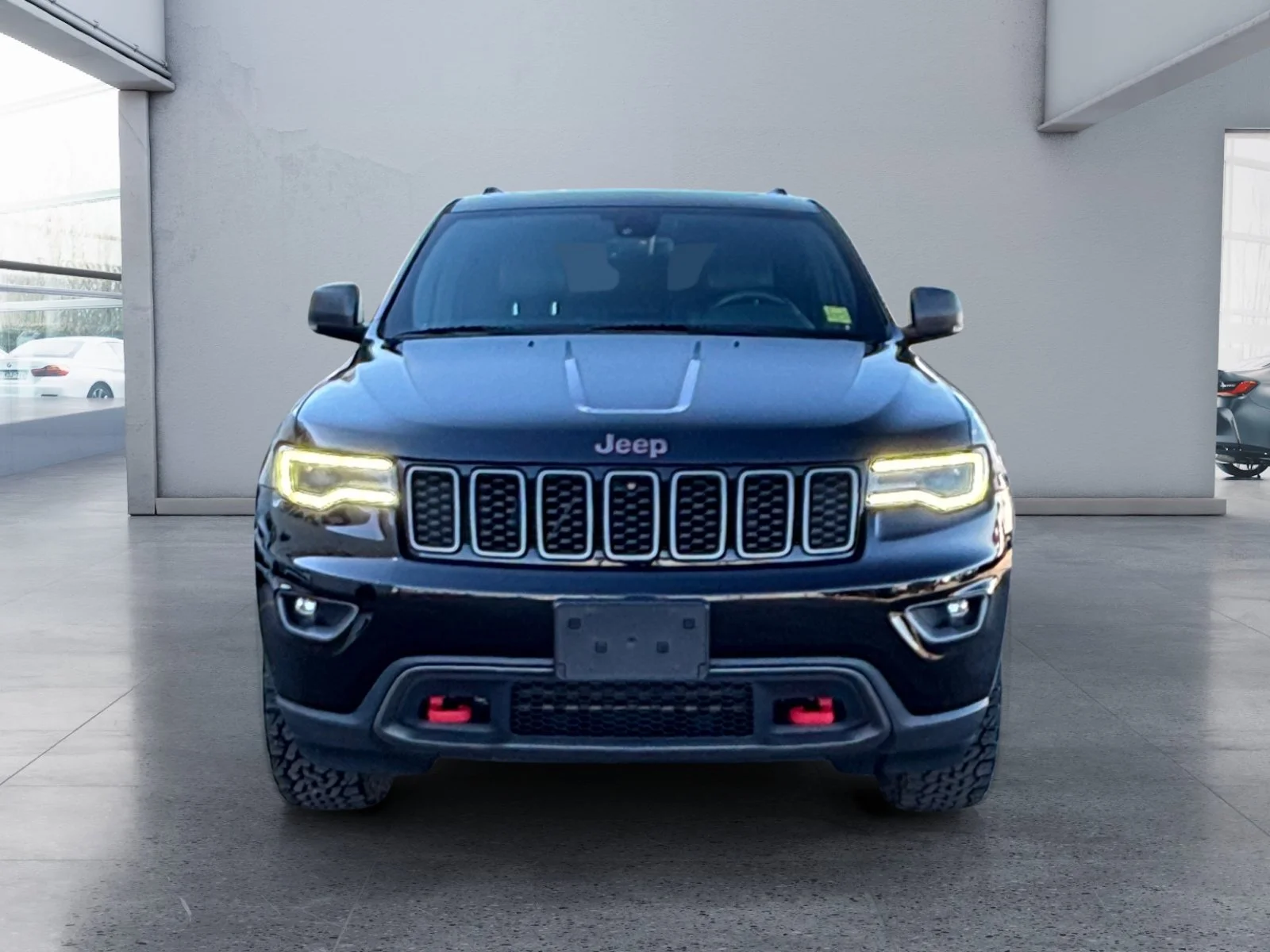 Used 2017 Black Jeep Trailhawk image 8