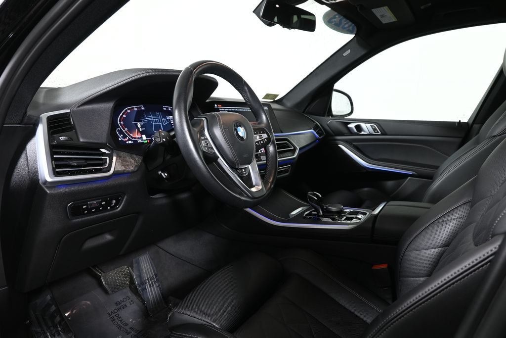 Used 2023 Black BMW xDrive40i image 15