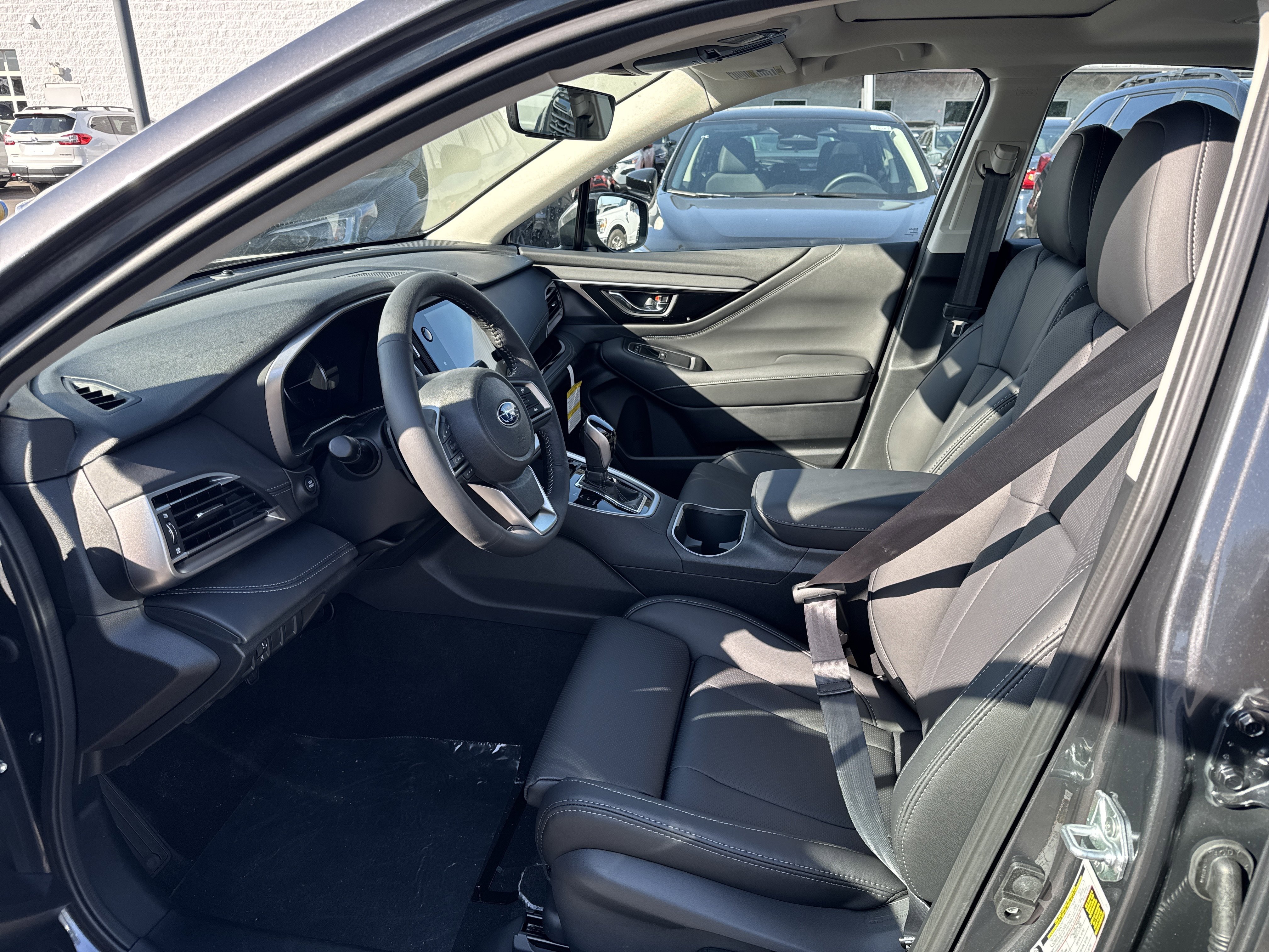 2025 Subaru Legacy Limited - Photo 15