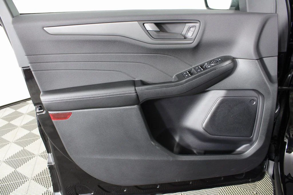 2026 Ford Escape Active - Photo 11