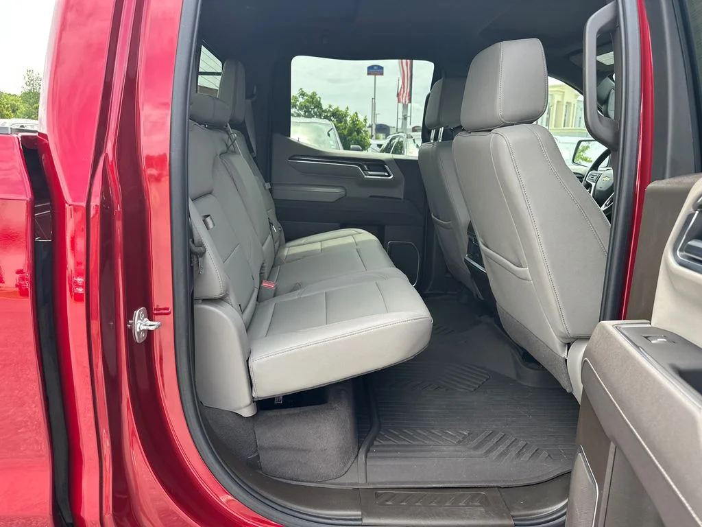Used 2025 Red Chevrolet LTZ image 15
