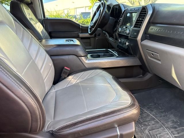 Used 2019 White Ford Limited image 8