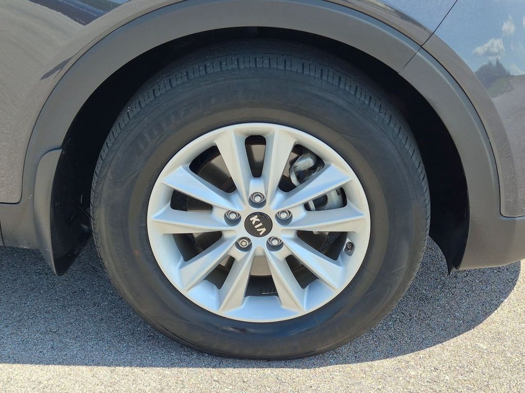 2019 Kia Sorento LX - Photo 9