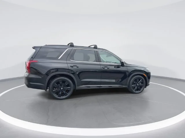 Used 2023 Black Hyundai XRT image 8