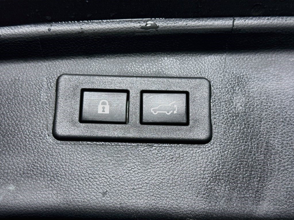 Used 2023 Magnetite Gray Metallic Subaru Limited image 39