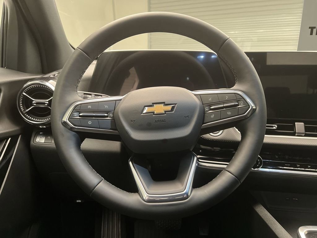 2026 Chevrolet Equinox LT - Photo 14