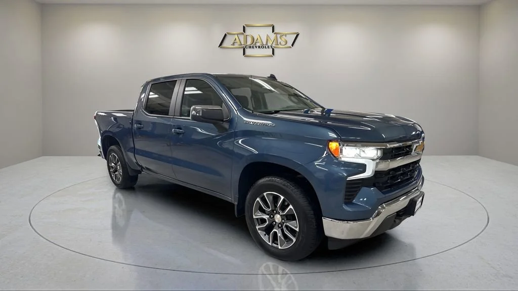 2024 Chevrolet Silverado 1500 LT - Photo 18