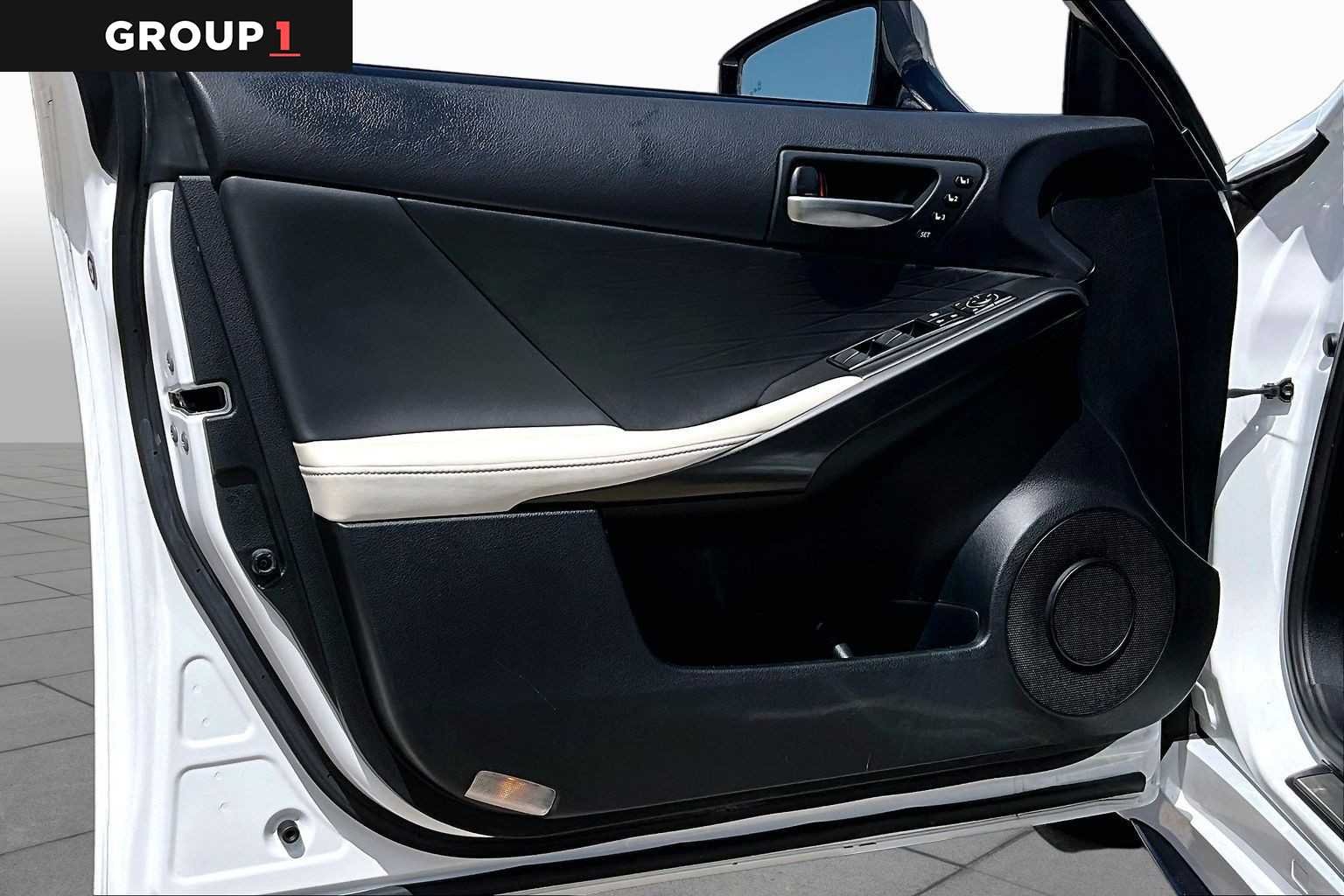 Used 2023 Ultra White Lexus F SPORT image 22
