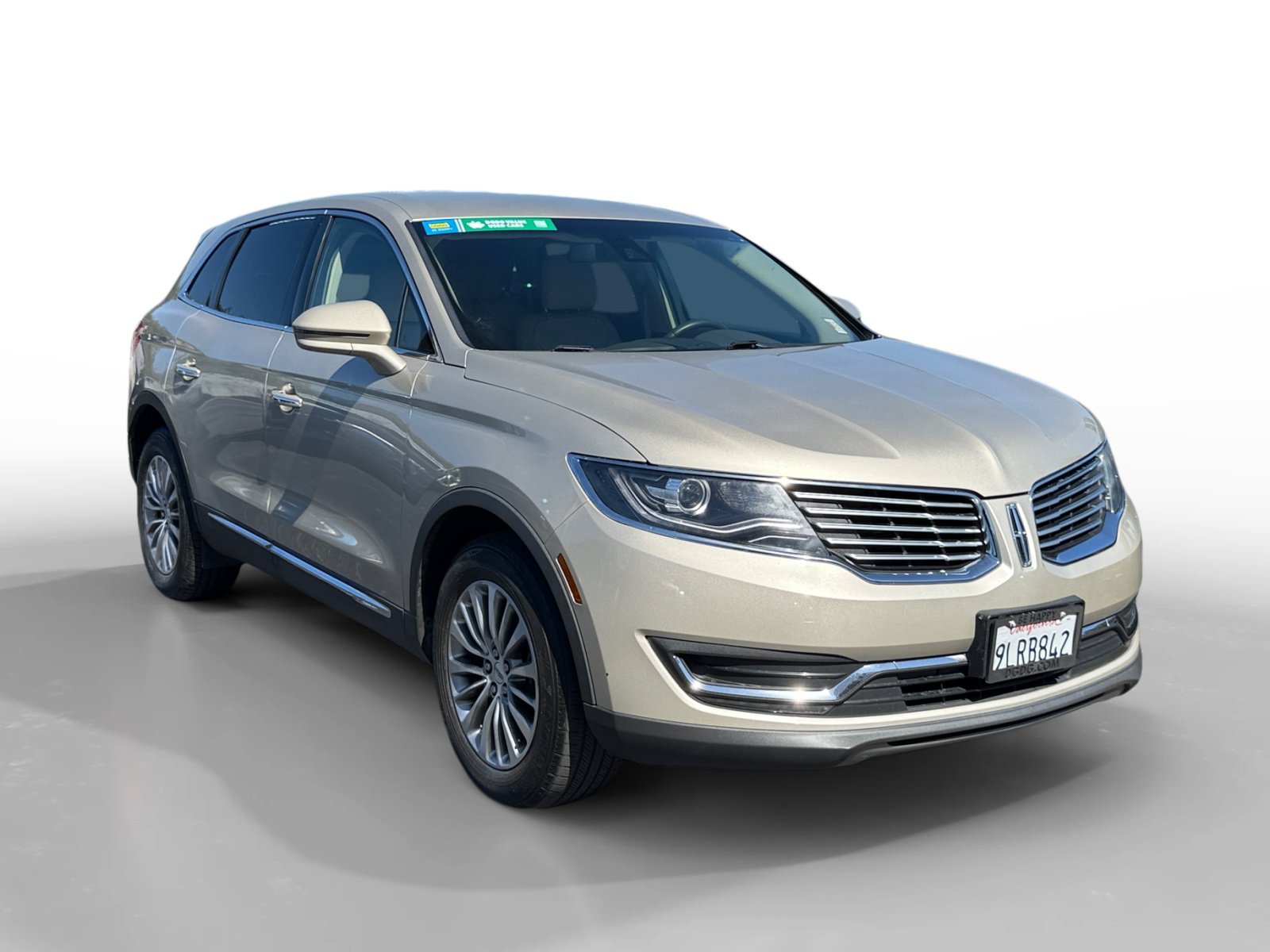 Used 2017 White Gold Metallic Lincoln Select image 7