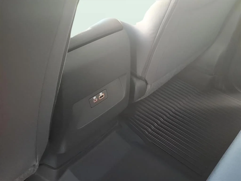 New 2026 Glacier White Nissan Crew Cab SV image 11