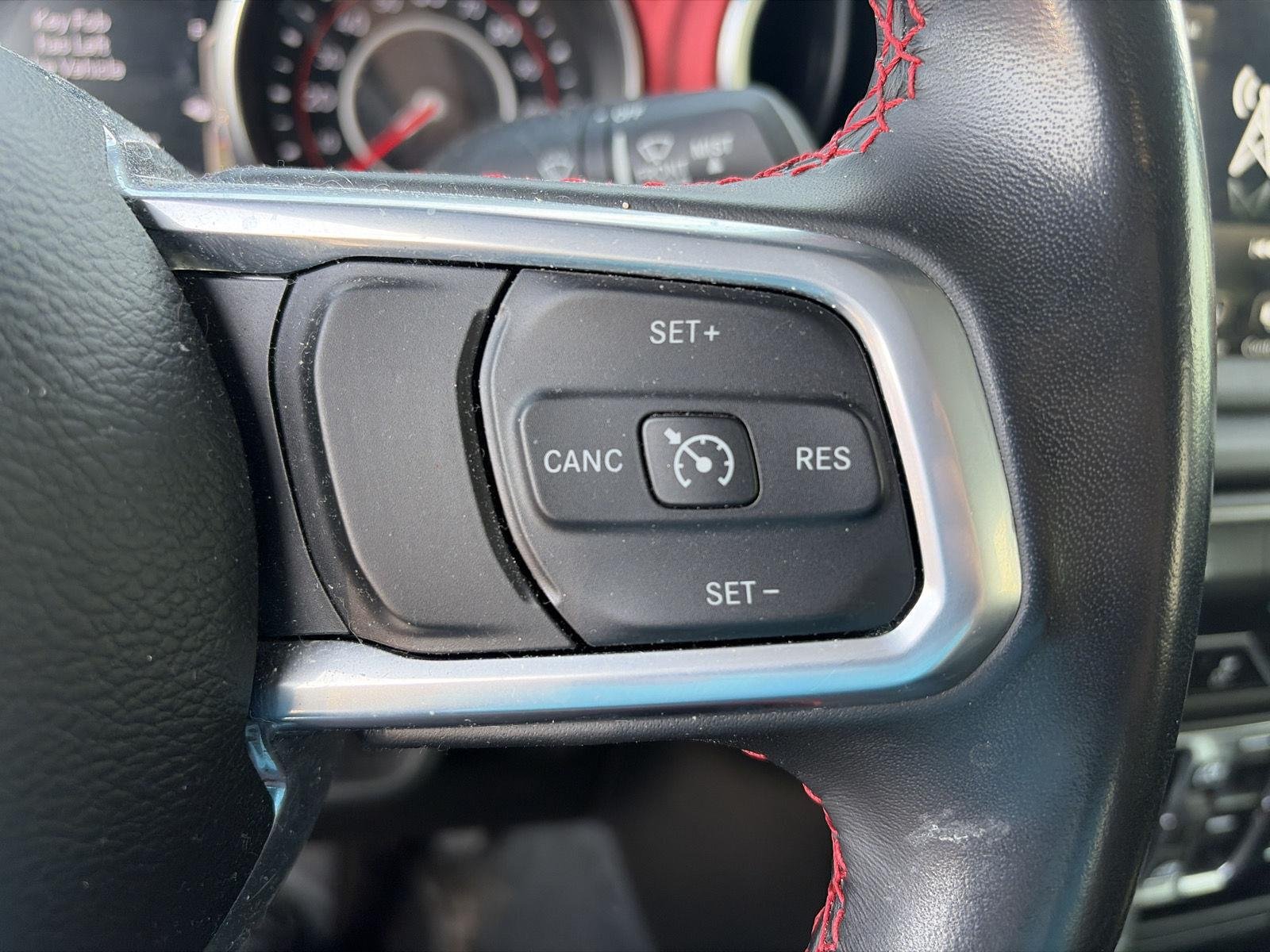 Used 2022 Hydro Blue Pearlcoat Jeep Rubicon image 18