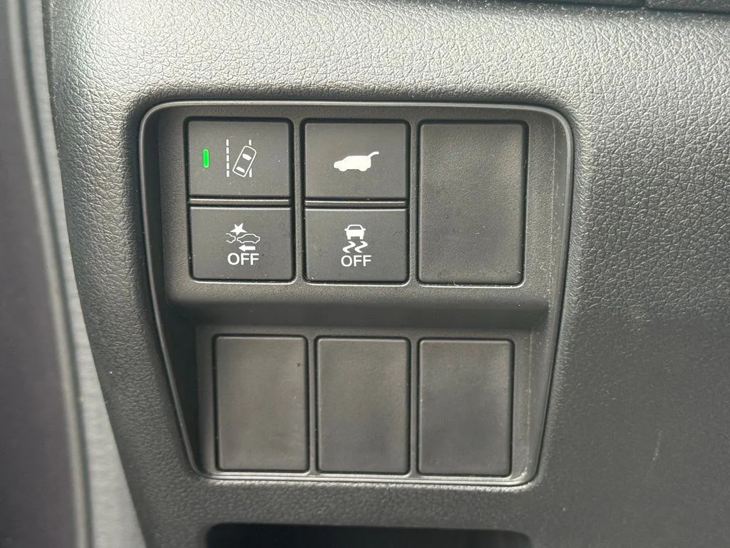 Used 2021  Honda EX-L image 27