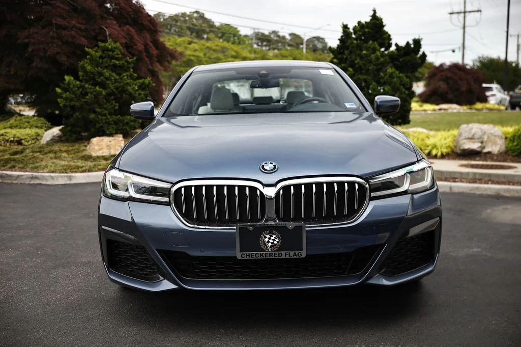 Used 2023 Arctic Race Blue Metallic BMW 530e iPerformance image 13