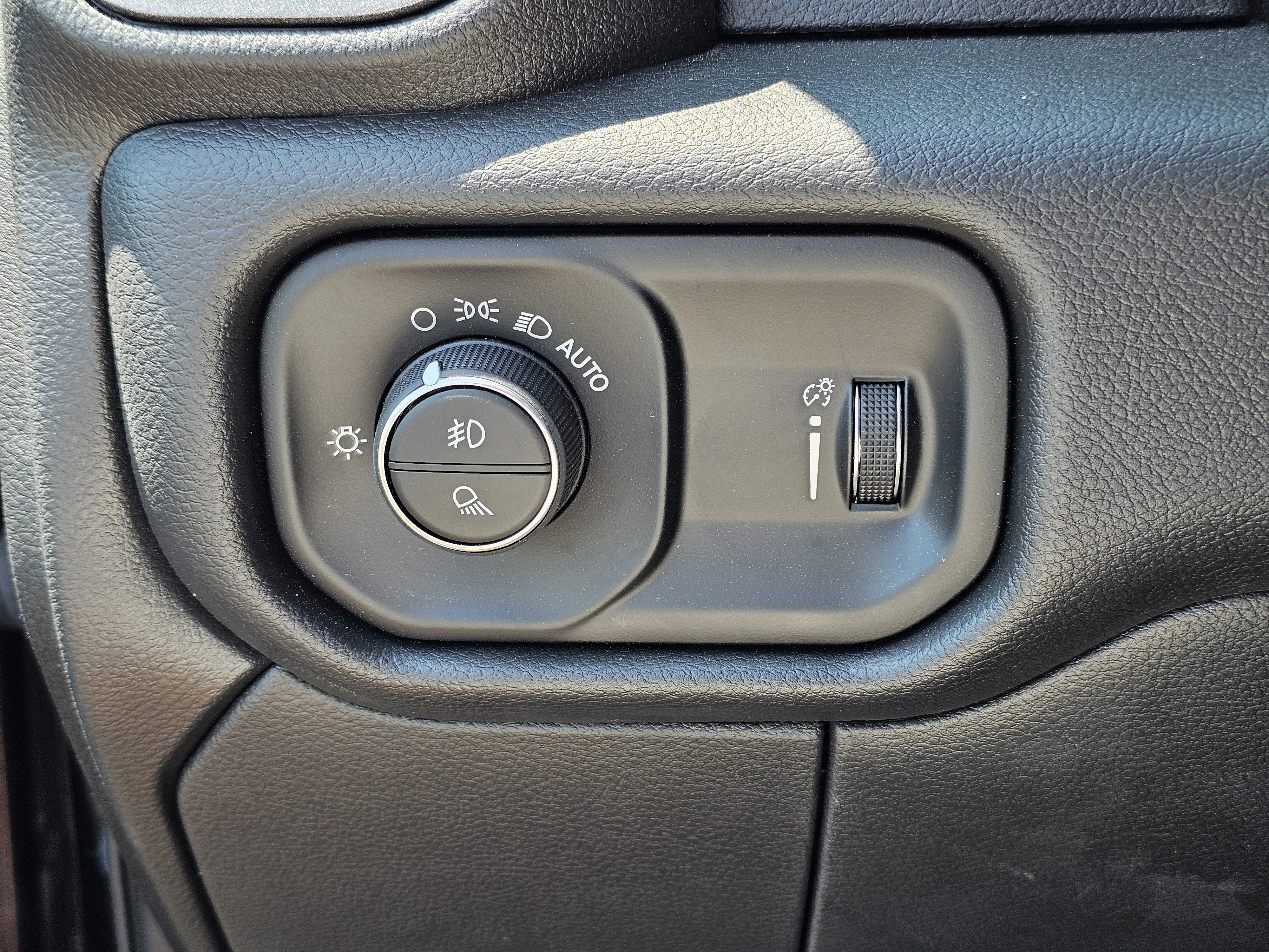 2025 RAM 2500 Tradesman - Photo 20