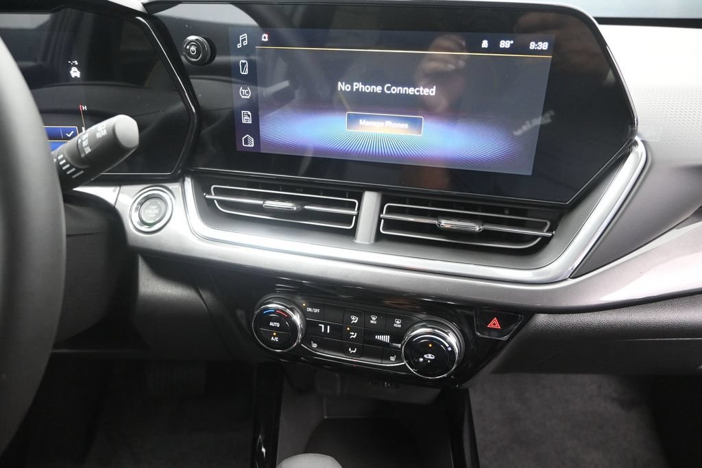 2026 Chevrolet Trax Activ - Photo 28