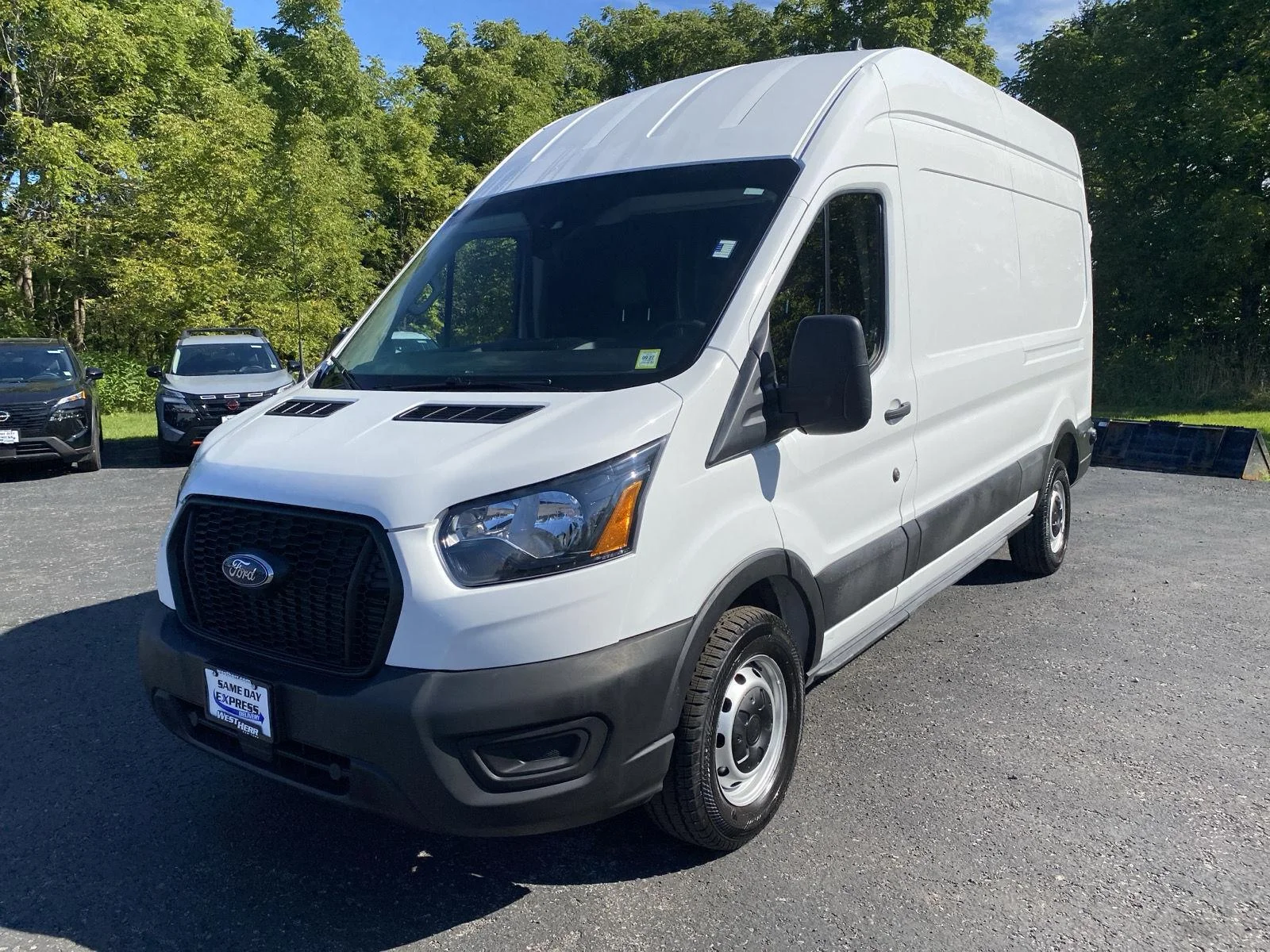 Used 2025 Oxford White Ford 250 image 9