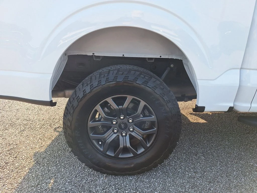 Used 2023 Oxford White Ford Tremor image 29