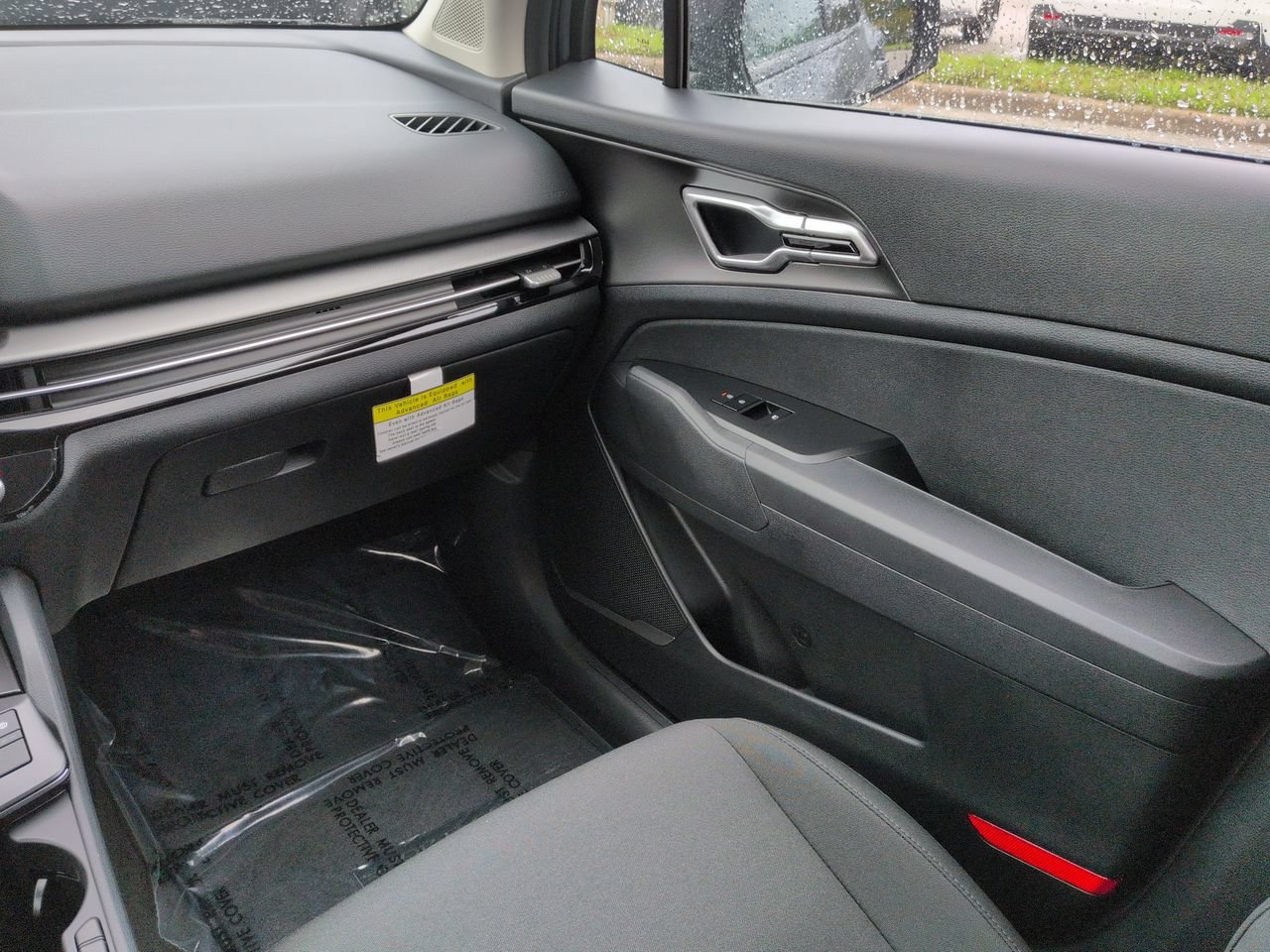 New 2027 Gravity Gray Kia S image 18