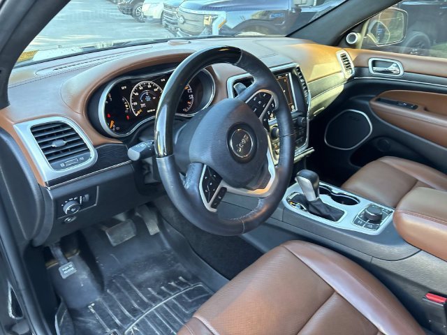 Certified Used 2018 Black Jeep Summit image 12