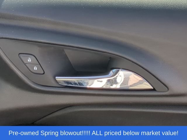Used 2025 White Chevrolet LS image 42