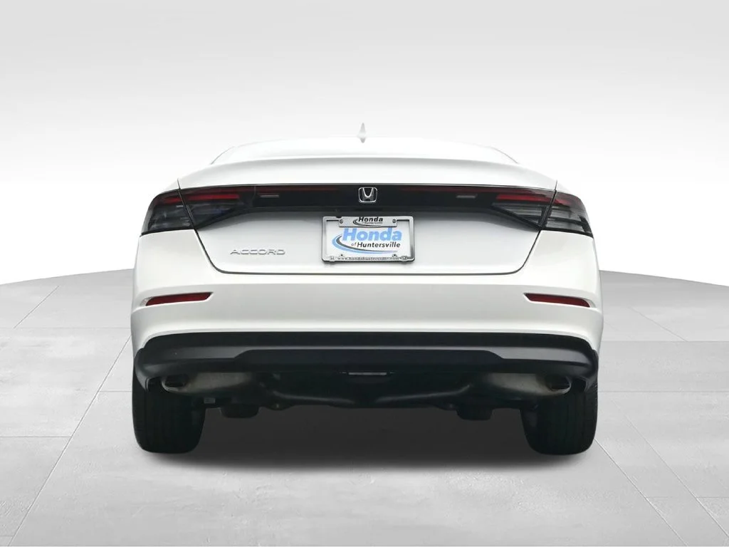 New 2026 Platinum White Pearl Honda LX image 37