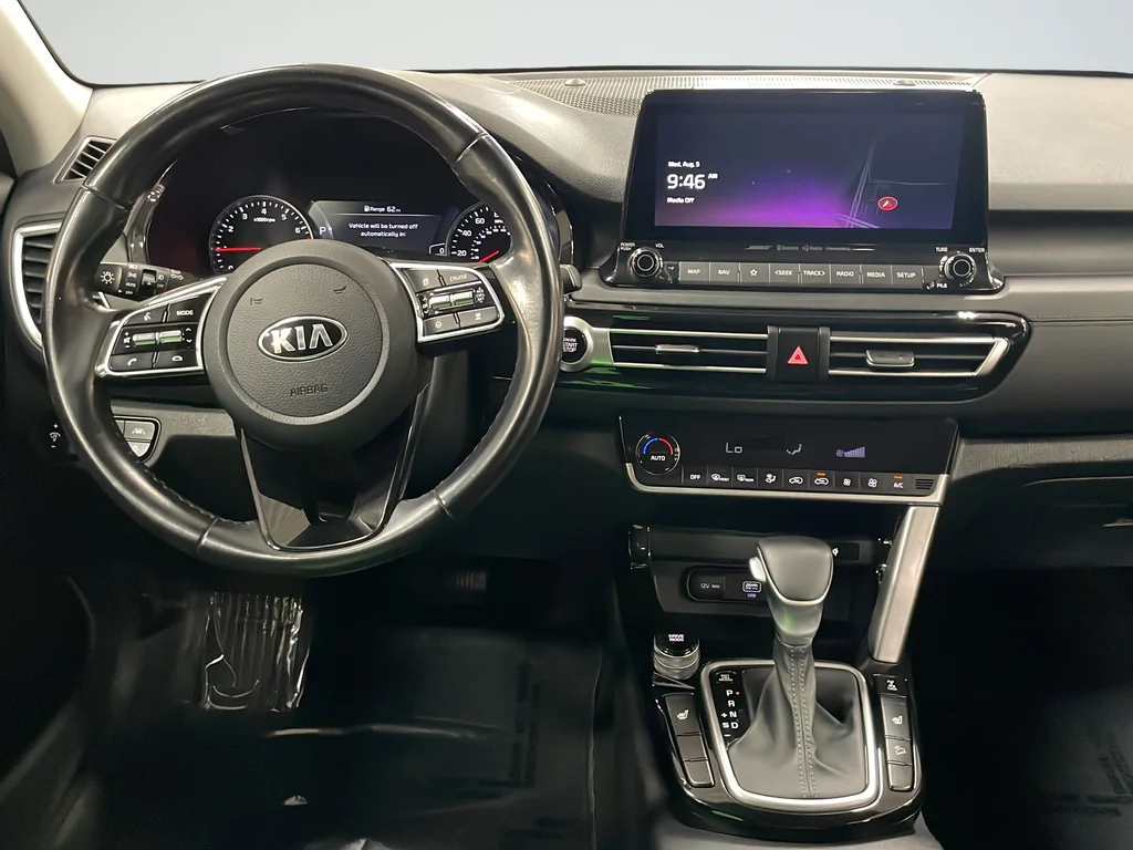 Used 2021 Yellow Kia SX image 12