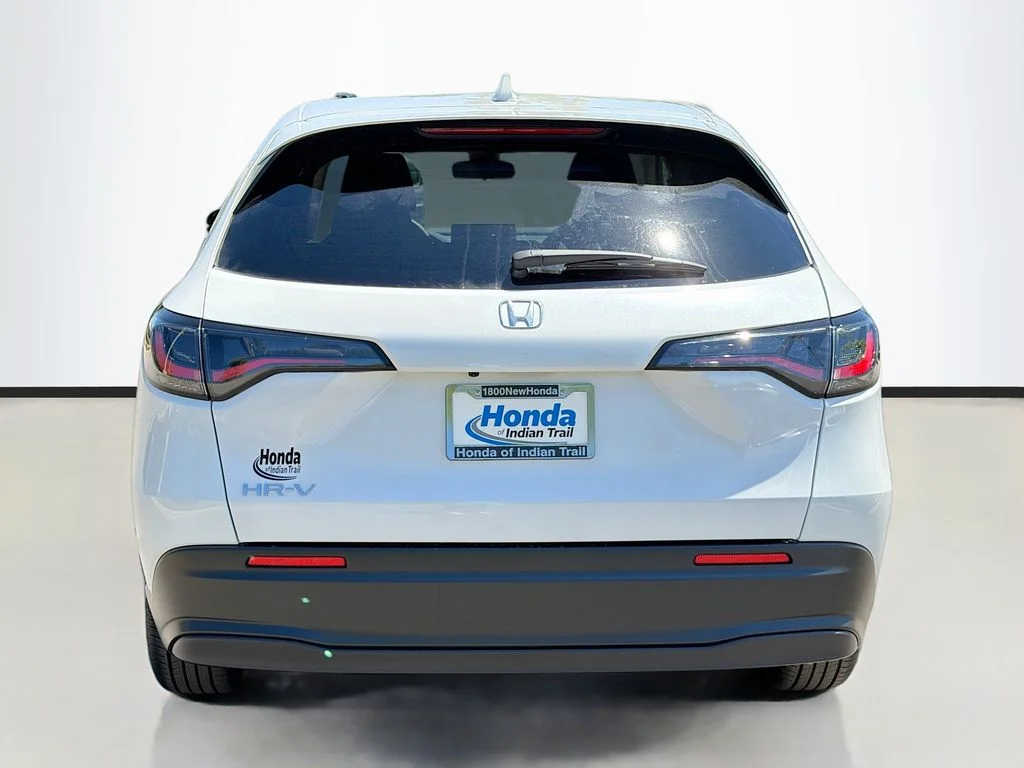 New 2026 Platinum White Pearl Honda LX image 7