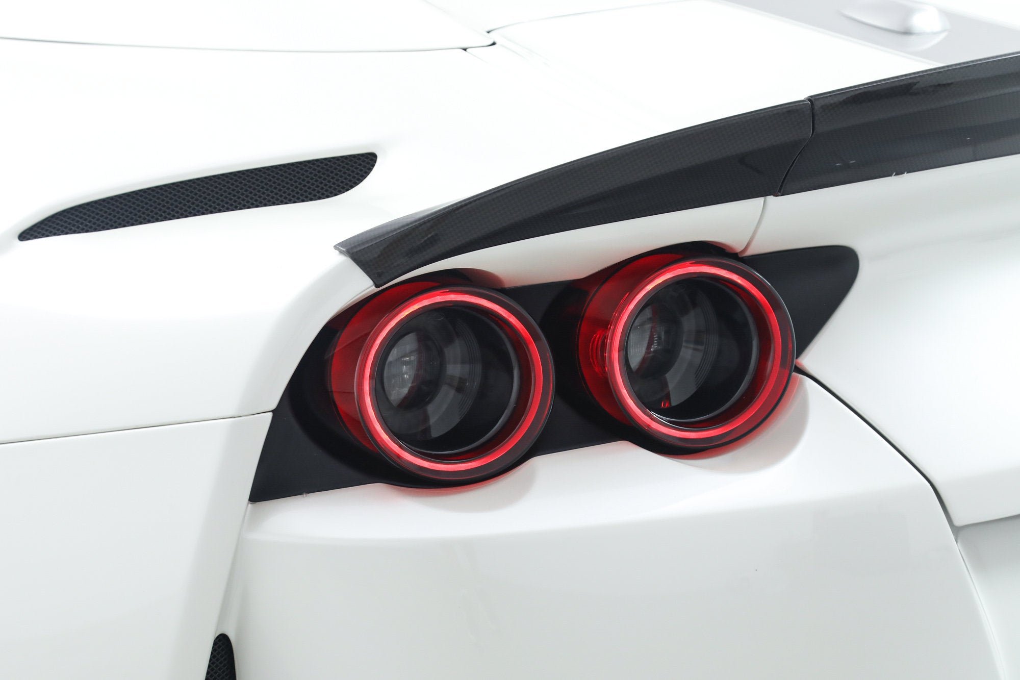 Certified Used 2022 Bianco Fuji Ferrari  image 19